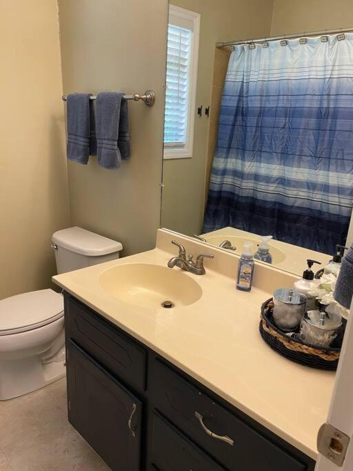 ドーソンヴィル Cozy, Lake Lanier Property With Amazing Viewsヴィラ エクステリア 写真