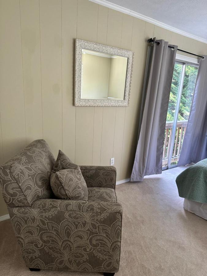 ドーソンヴィル Cozy, Lake Lanier Property With Amazing Viewsヴィラ エクステリア 写真