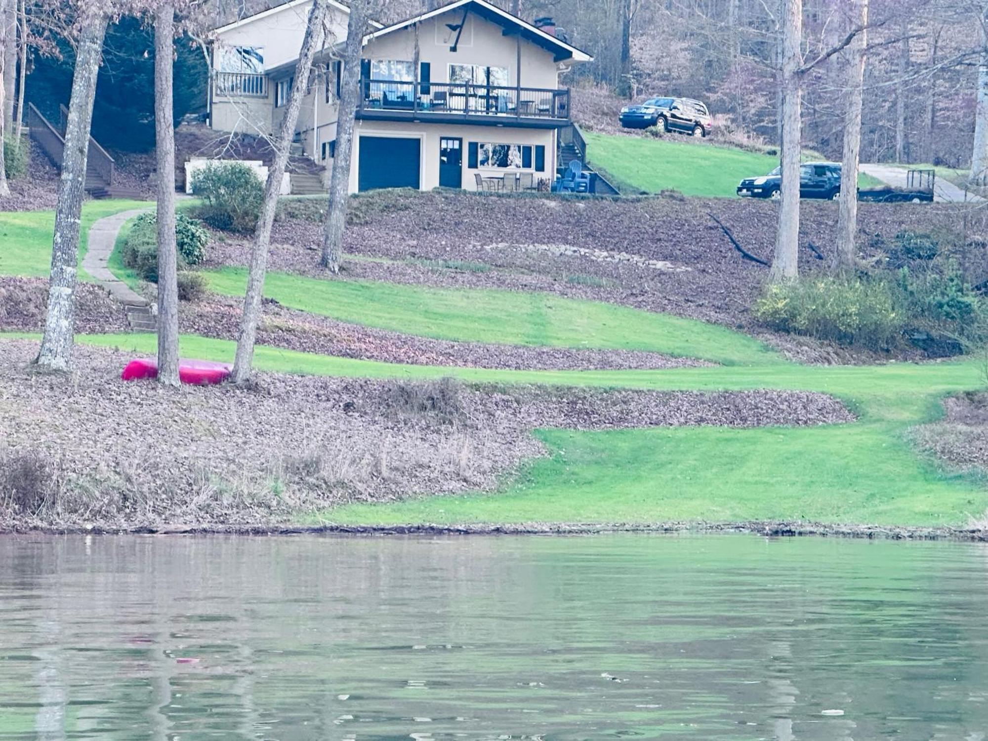 ドーソンヴィル Cozy, Lake Lanier Property With Amazing Viewsヴィラ エクステリア 写真